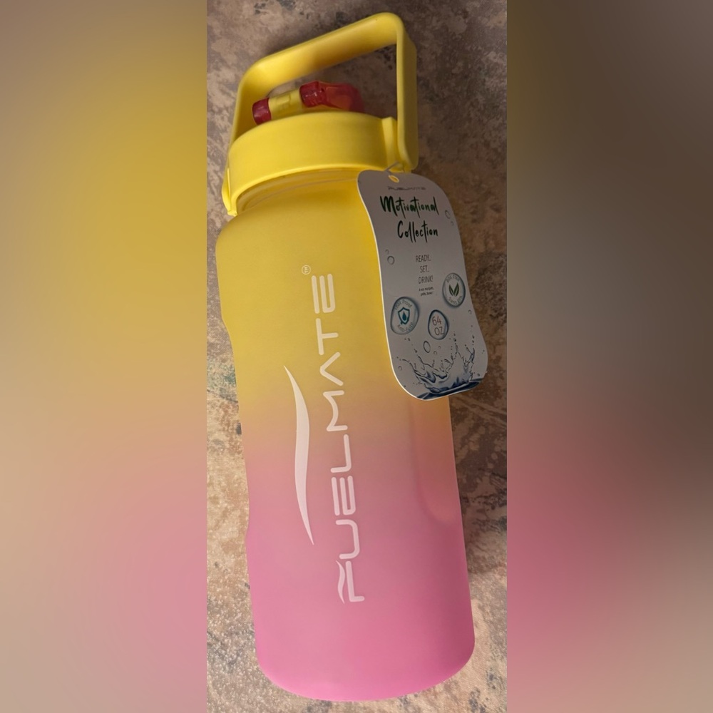 Drink More Water! Motivational Reminder * Refillable 64 oz Water Bottle WELLNESS